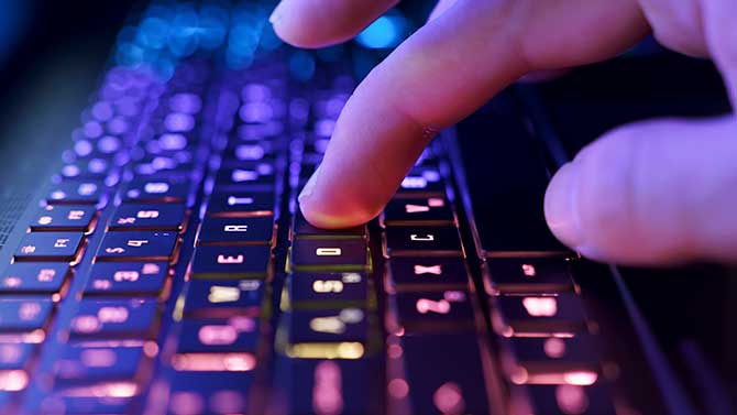 AI-tool in strijd tegen online kindermisbruik